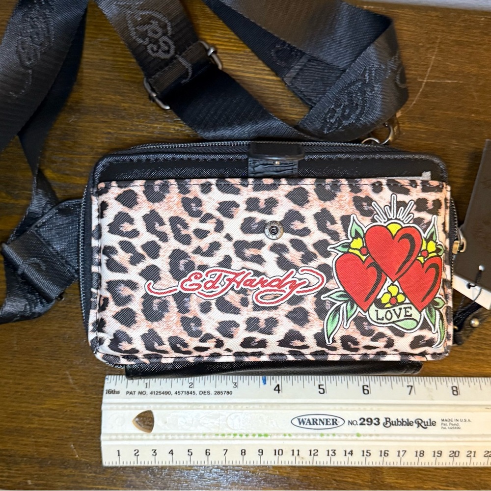 Ed Hardy Leopard and Heart Crossbody Bag - Picture 9 of 10